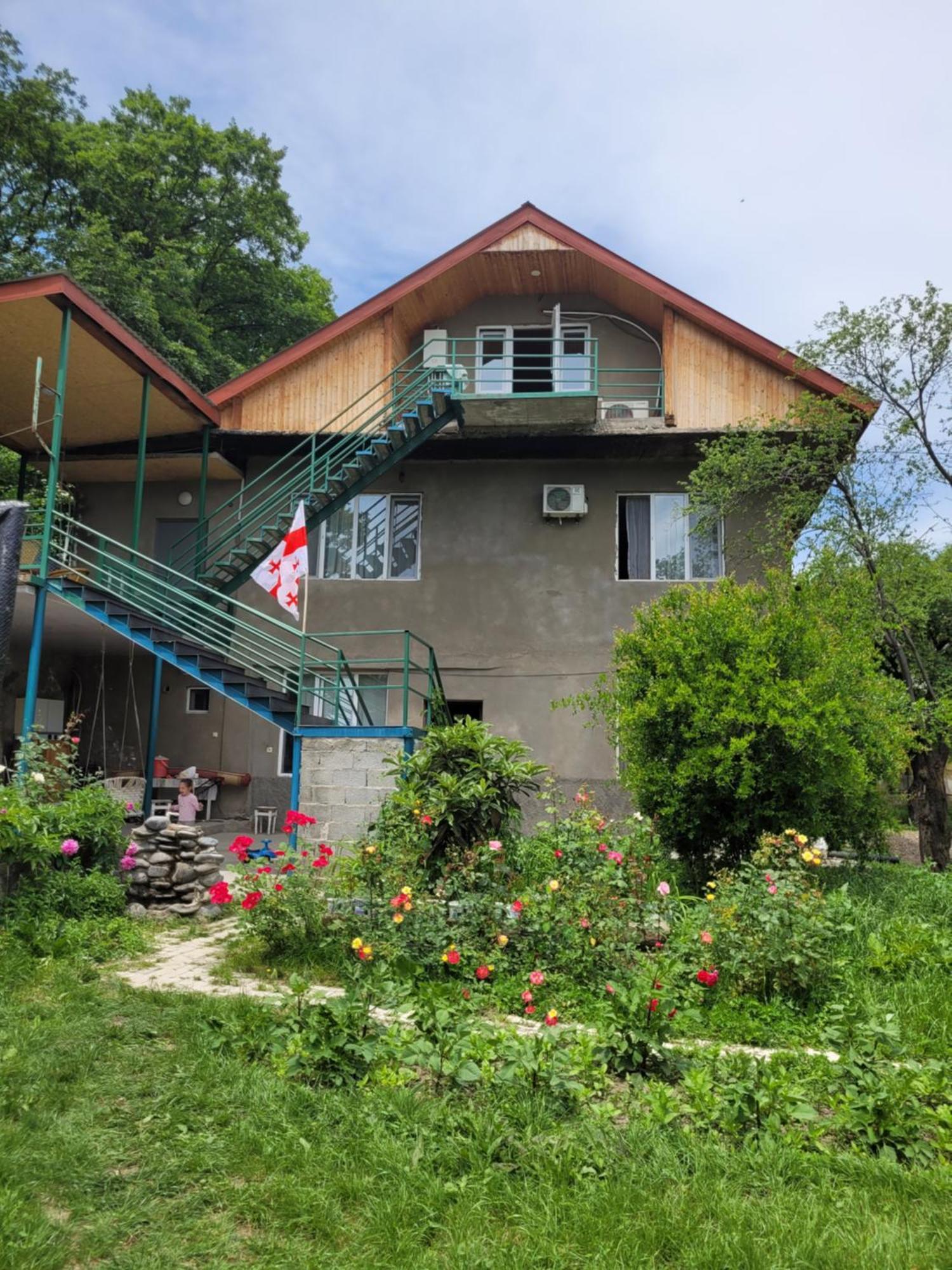 Гостевой дом Dream House Мцхета Экстерьер фото